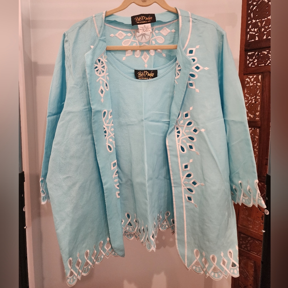 Bob Maki Wearable Art Embroidered Tank Top And Jacket, Light Blue, 1X
